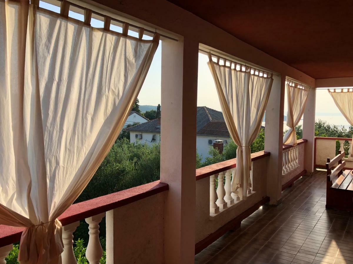 Apartments Ankica Кампор Экстерьер фото